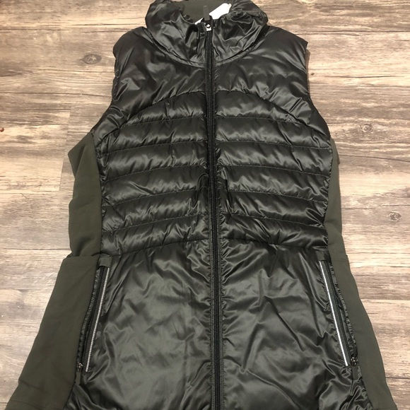 lululemon athletica Jackets & Blazers - Lululemon Hunter Green Vest 4